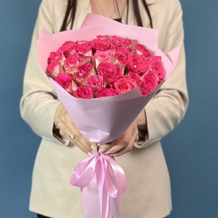 25 малиново-белых роз Дабл Дейт